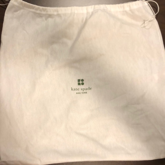 Kate Spade Vintage Nude Patent Leather Handbag - Picture 7 of 11